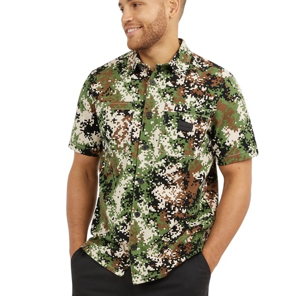 Dogg Supply By Snoop Dogg Mens Small Digital Camo Short Sleeve Button Up Shirt - Picture 6 of 9